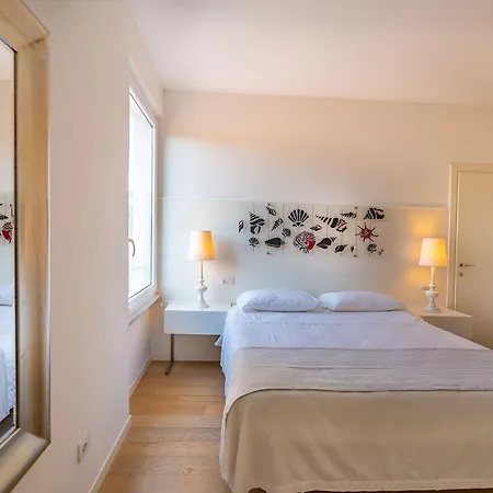 Hotel Marina Garden 4*