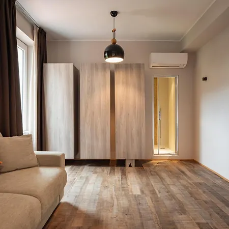 Отель Marina Garden 4*