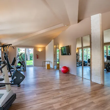 Marina Garden Отель 4*