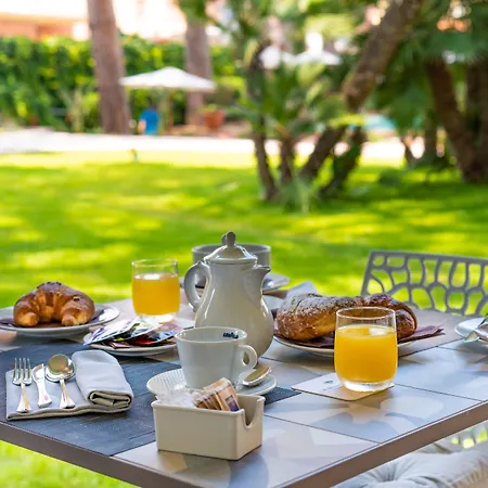 Marina Garden Hotel