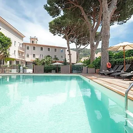 Marina Garden Hotel