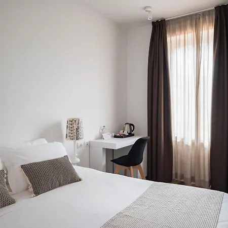Marina Garden Hotel 4*