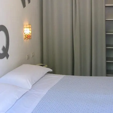 Marina Garden فندق مارتْشانا مارينا