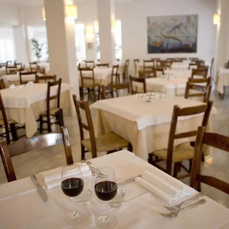 Marina Garden 酒店 马西亚娜马里纳